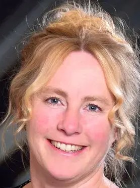 Kathrin Agostini (Dipl. Sozialarbeiterin) Kathrin Agostini